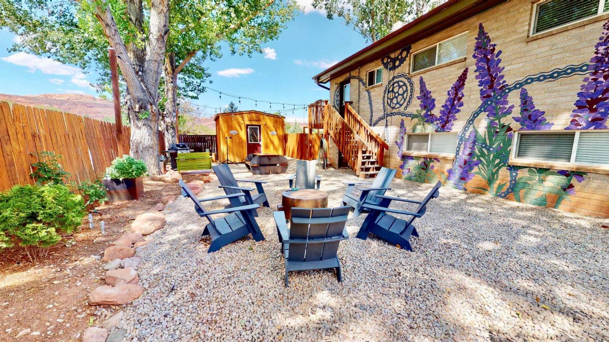 Downtown Cozy Home Base - Purple Sage 2 モアブ エクステリア 写真